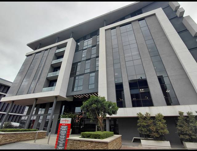 581M² OFFICE TO LET IN VORNA VALLEY